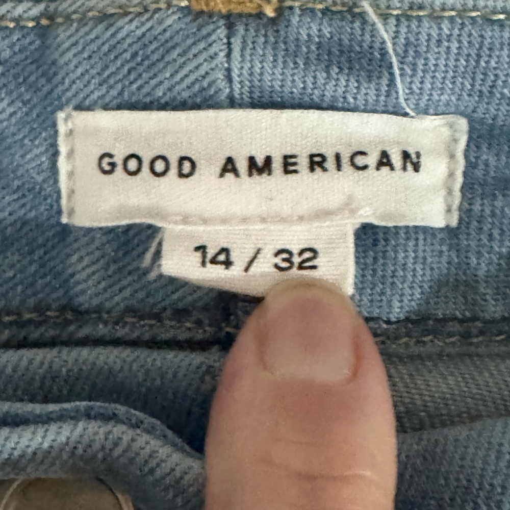 Good American Light Blue Flare Jeans - Picture 5 of 5